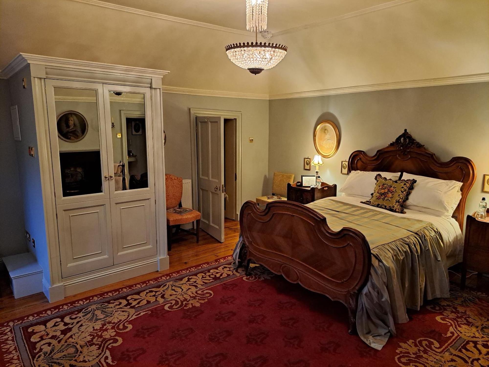 Collon House Bed & Breakfast Phòng bức ảnh